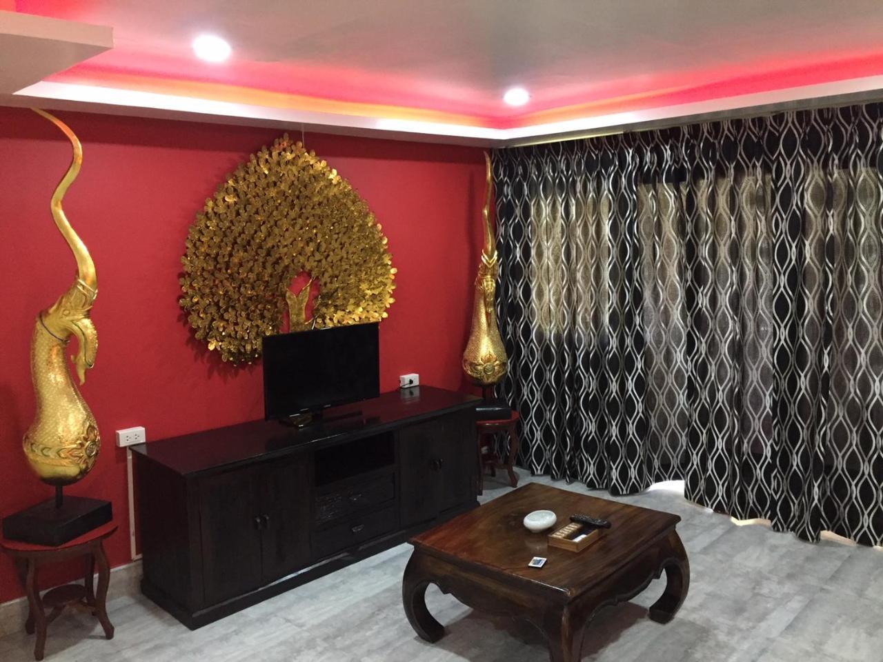 Fong Kaew And Baan Nang Fa Guesthouse Patong Exterior photo